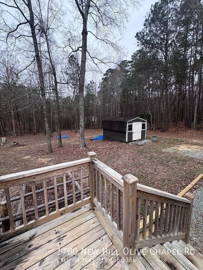 Foto del edificio - Charming 3 Bedroom Home Located In Apex NC