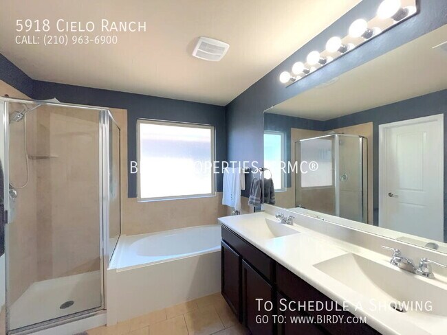 Foto del edificio - 5918 Cielo Ranch