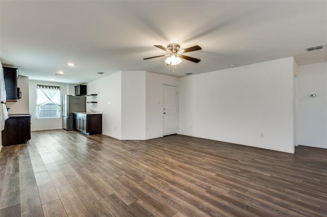 Foto del edificio - 742 Trestle Dr