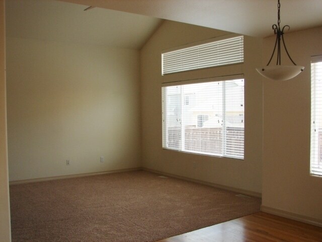 Foto del edificio - 7261 Grand Prairie Dr