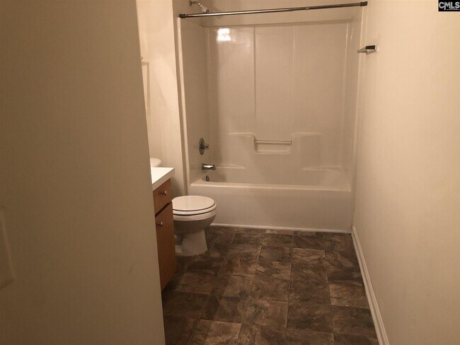 Foto del edificio - 216 Deerwood St