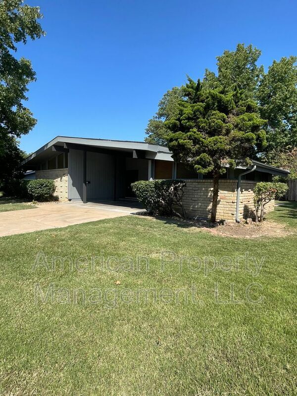 Foto del edificio - 7217 E 55th Pl