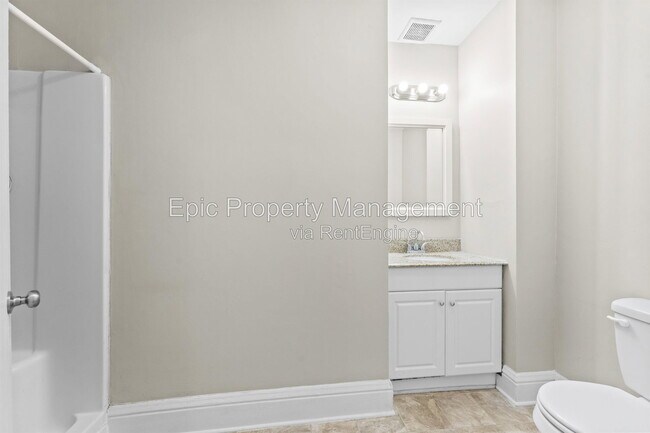 Foto del edificio - 2508 W Jefferson Ave