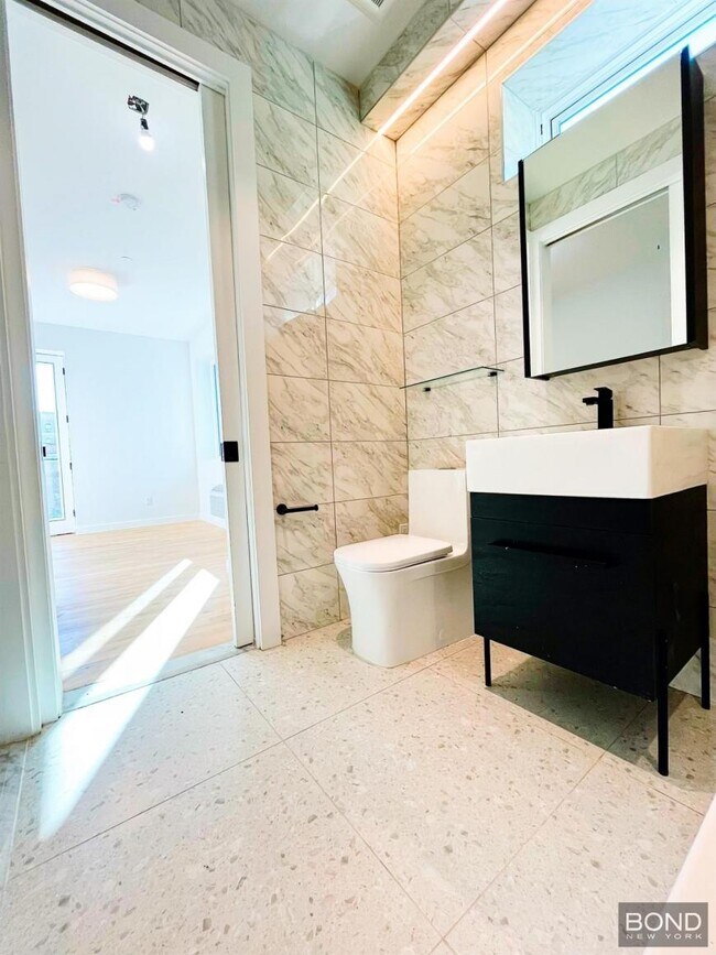 Foto del edificio - 2 bedroom in NEW YORK NY 10009