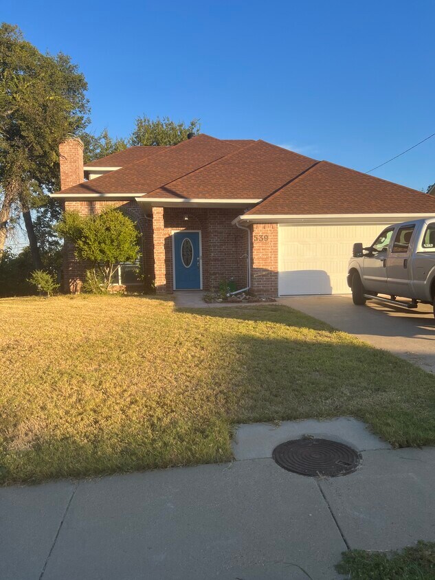 Primary Photo - 539 Woodcreek Dr