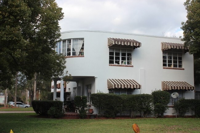 Foto del edificio - Largo Road