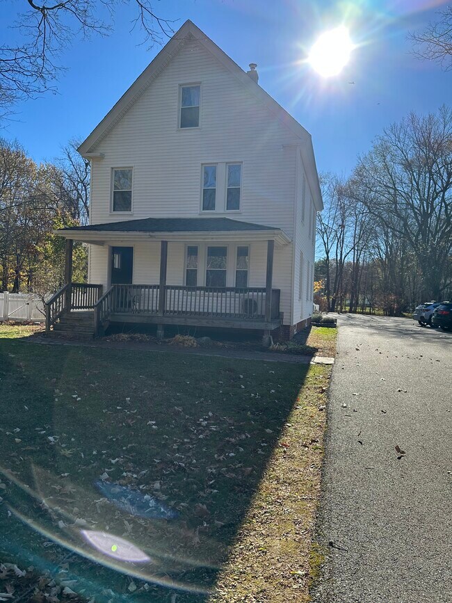 Foto del edificio - 7 Bell Ave