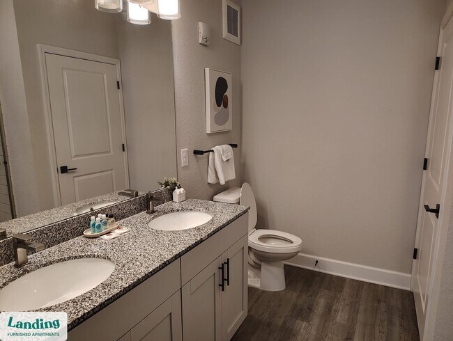 Foto del edificio - 120 SW 148th Dr