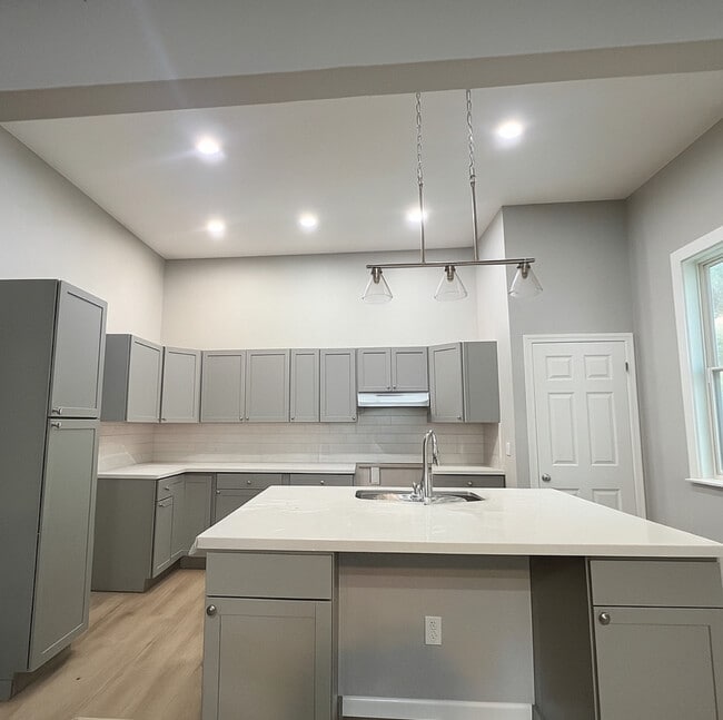 Foto del edificio - 423 Arthur St