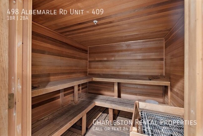 Building Photo - 498 Albemarle Rd