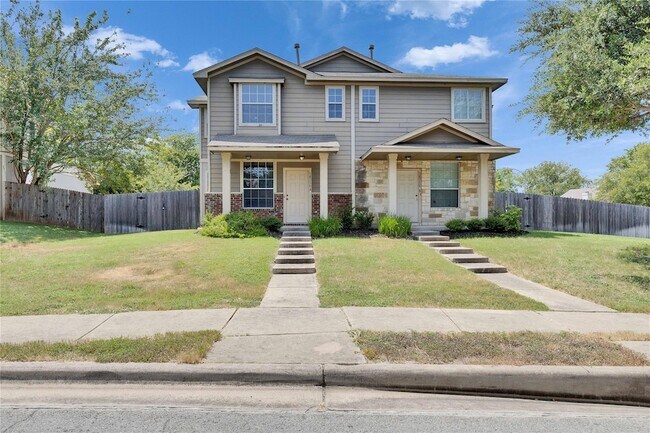 Foto del edificio - 14116 Harris Ridge Blvd