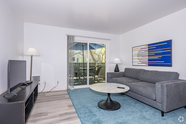Interior Photo - Seabreeze Vallejo