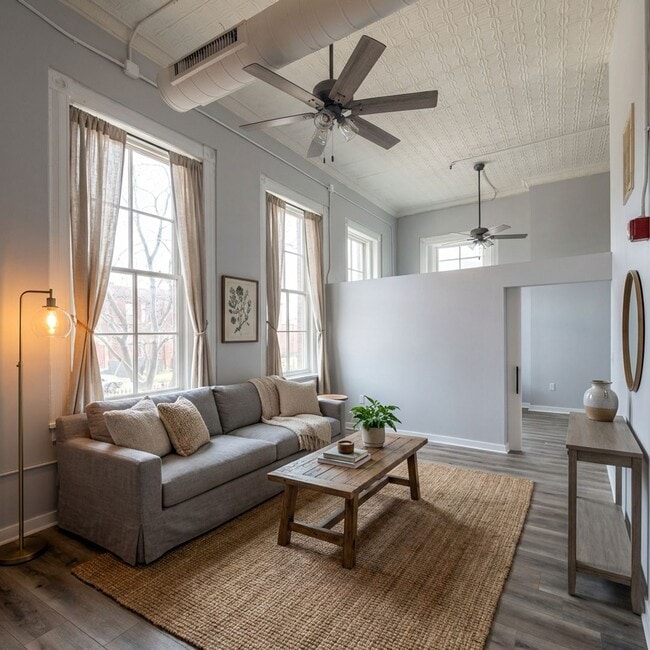 Building Photo - 3009 Pennsylvania Ave