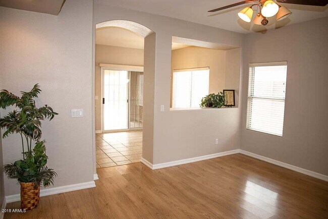 Foto del edificio - San Tan Ranch Beauty