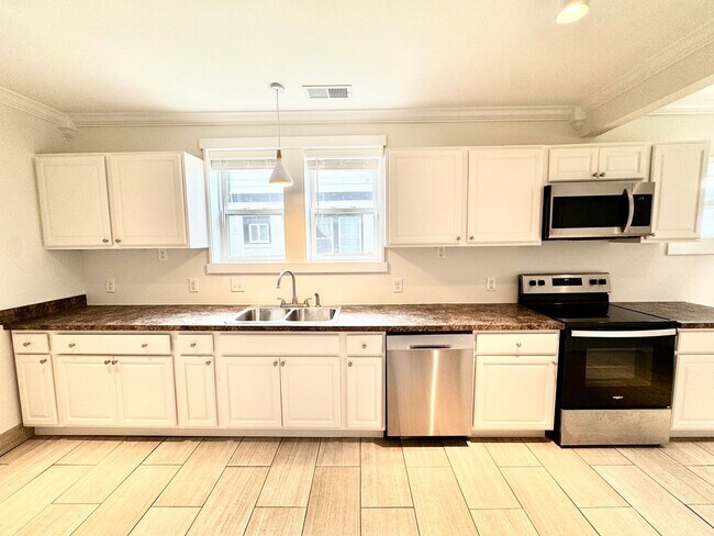Foto del edificio - 1728 16th Ave N