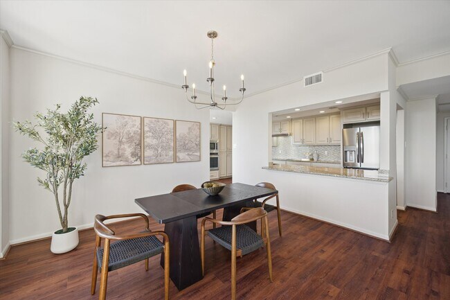 Foto del edificio - 49 Briar Hollow Ln
