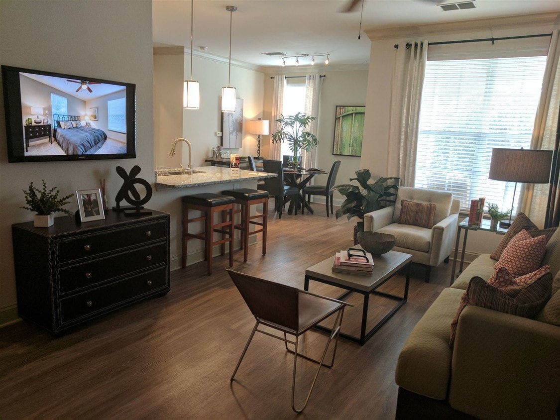 5375 Starboard St, Orlando, FL 32814 Room for Rent in Orlando, FL