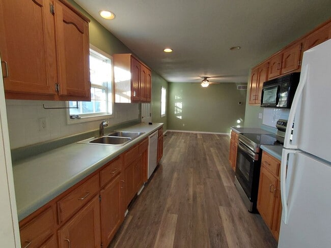 Foto del edificio - 2 Bedroom Home