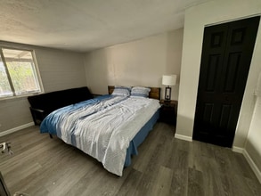 Building Photo - 6864 E Mary Dr