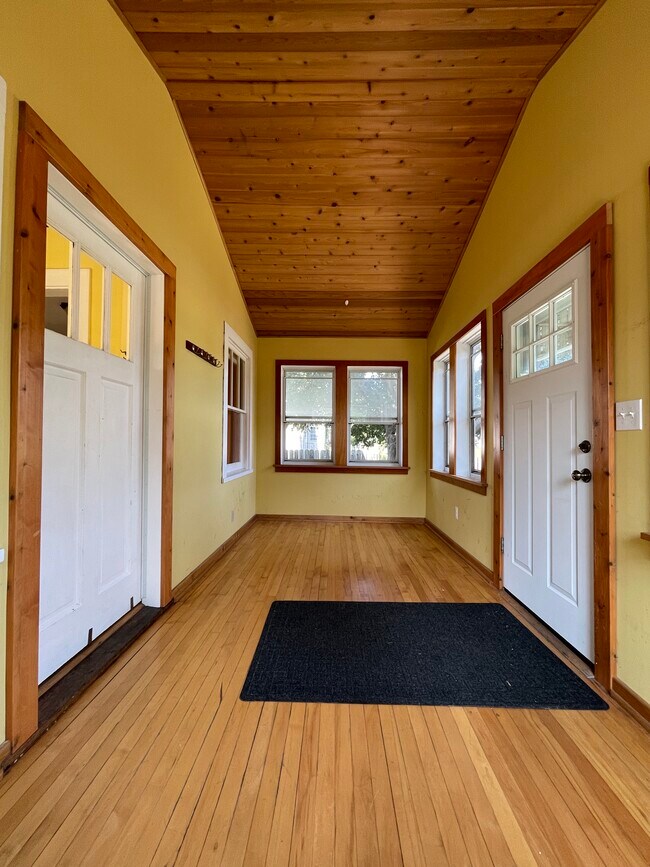 Front porch - 2102 California St NE