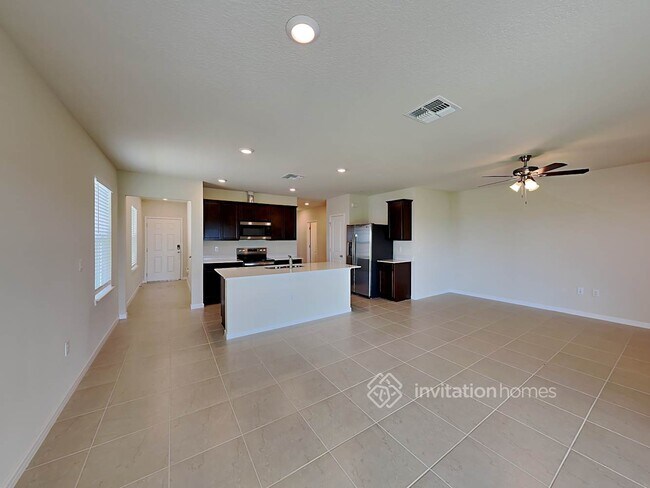 Building Photo - 7481 Catania Lp