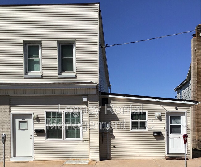 Foto del edificio - 109 East Blaine Street - 1