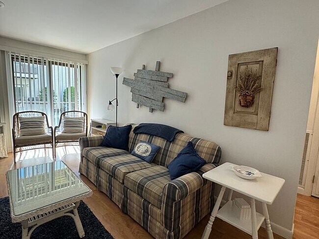 Foto del edificio - 461 Ocean Blvd