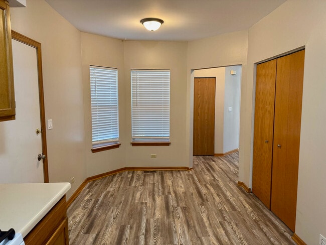 Building Photo - 13361 W Heiden Cir