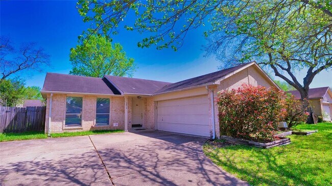 Building Photo - 3819 Windmill St