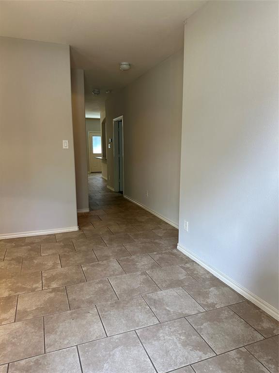Foto del edificio - 1326 Seagler Pond Ln