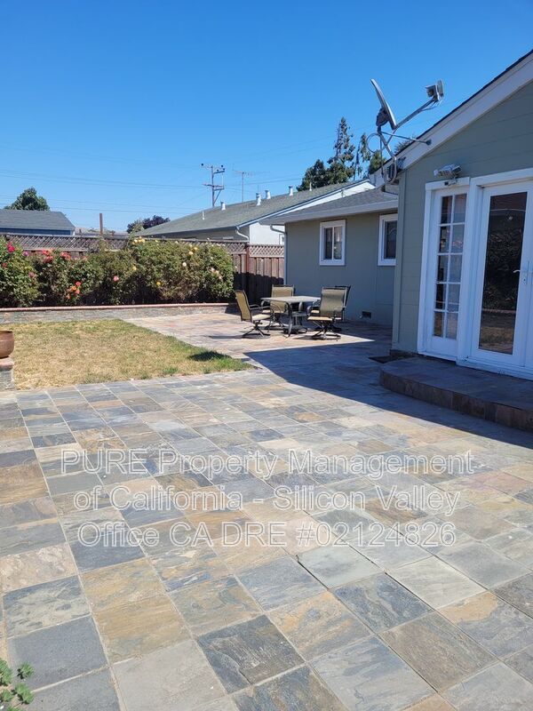 Foto del edificio - 4715 Nicolet Ave