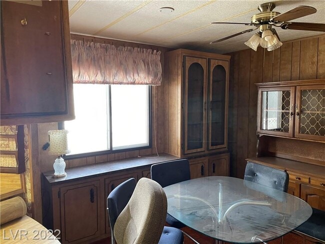 Building Photo - 1402 Coronado Dr