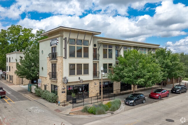 Building Photo - Hickory Street Lofts