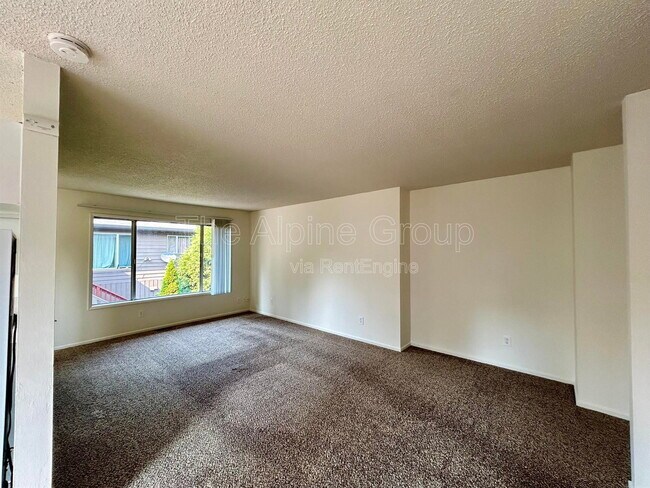 Foto del edificio - 6041 SW Valley Ave