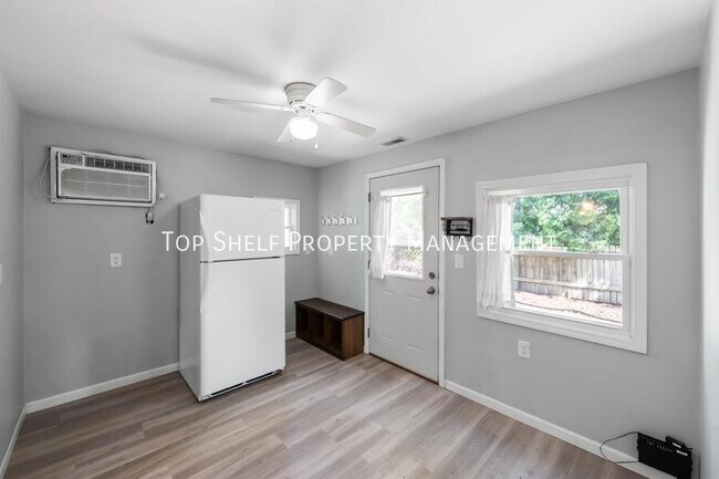 Foto del edificio - 2400 37th St