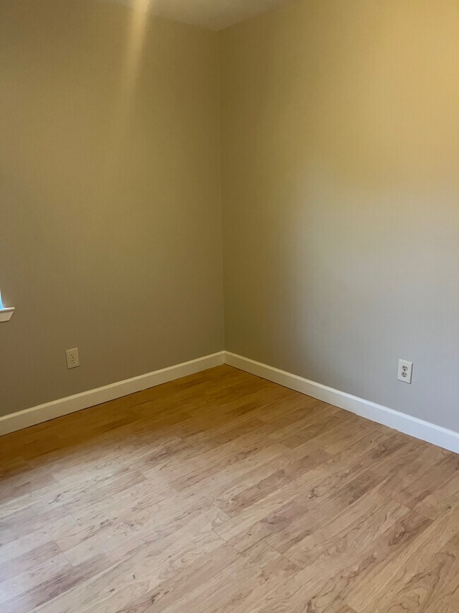 Foto del edificio - 15601 Waycross Dr