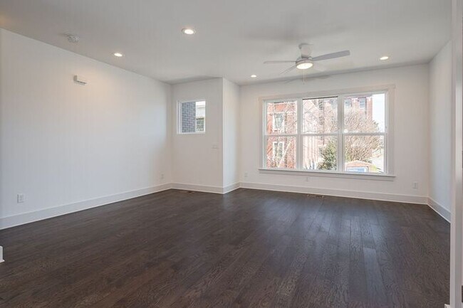 Foto del edificio - East Nashville Near Cleveland Park