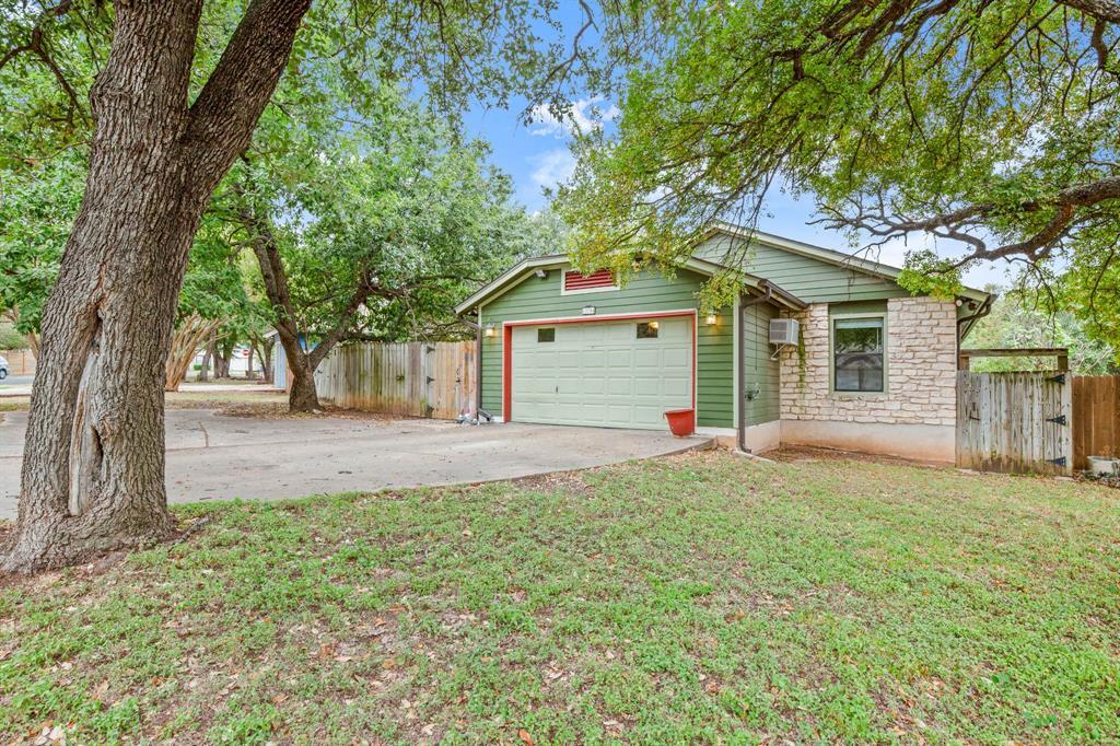 Foto principal - 12704 Acadian Trail