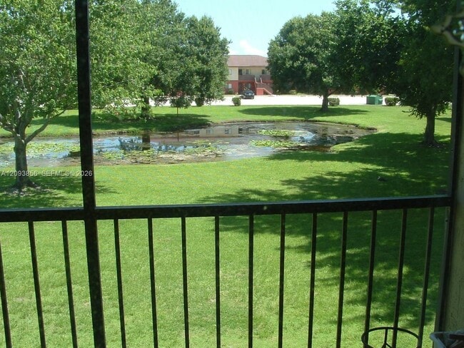Building Photo - 1608 University Ln
