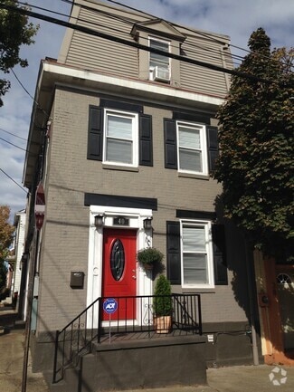 Building Photo - 40 S 19th St