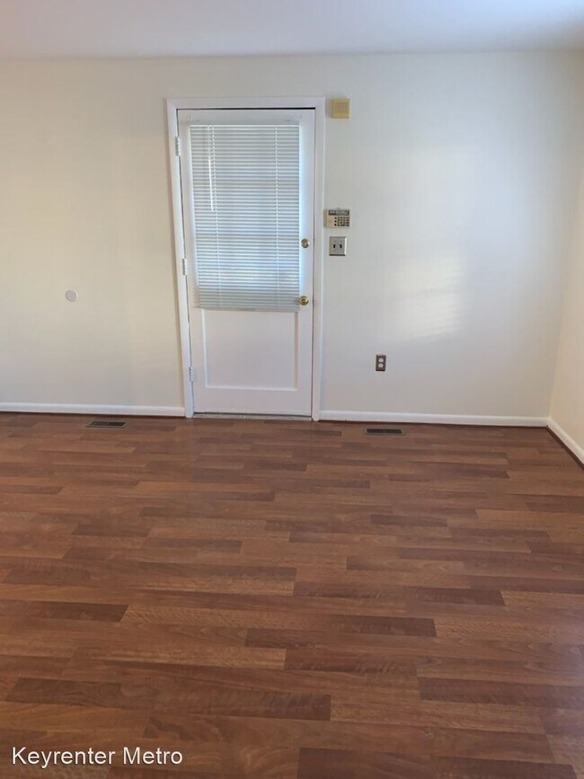 Building Photo - 3 br, 2.5 bath House - 8480 Imperial Drive