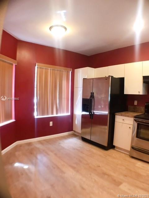 Foto del edificio - 8253 SW 29th St