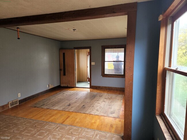 Foto del edificio - 3 br, 2 bath House - 313 Mine Street