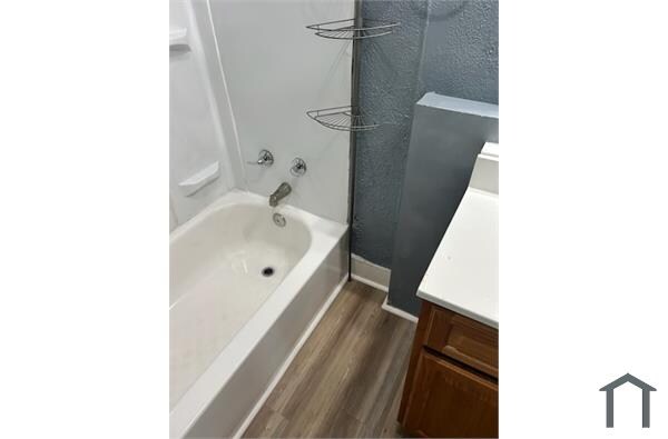 Foto del edificio - 3230 W 31st St
