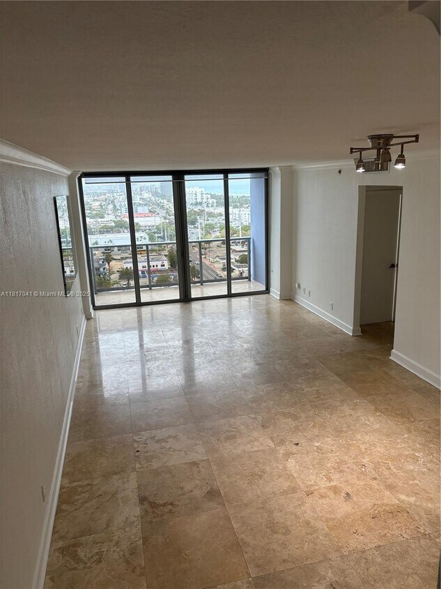 Foto principal - 401 69th St