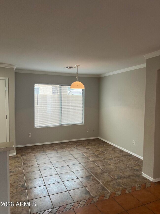 Foto del edificio - 8133 W Magnolia St