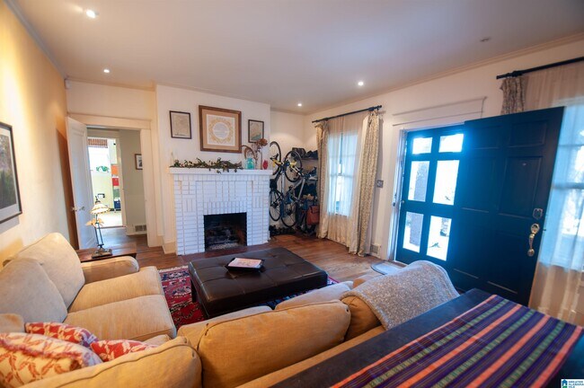 Foto del edificio - 3431 Cliff Rd
