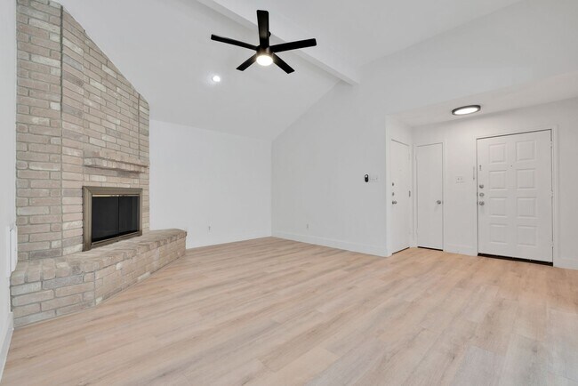 Foto del edificio - Charming 3-Bedroom, 2-Bath Open Concept Home in San Antonio, TX