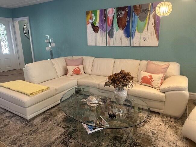 Foto del edificio - 7020 Mango Ave S