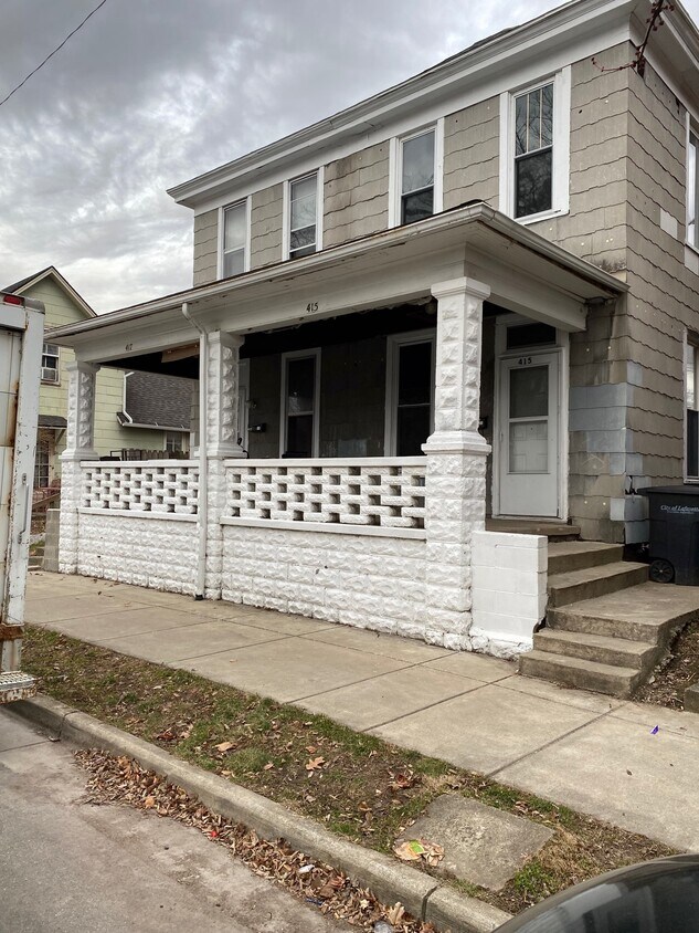 Primary Photo - 417 N 11th St